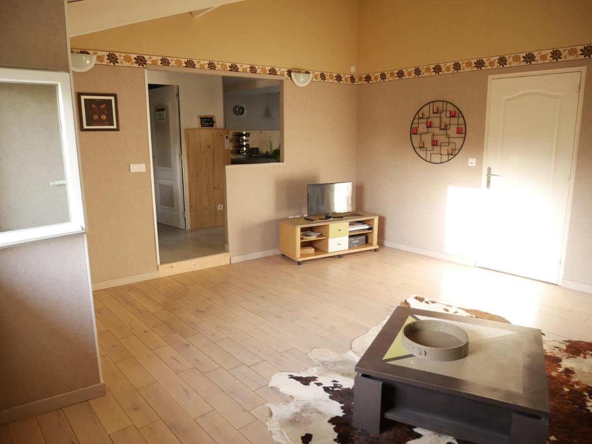 De Lasbareilles Holiday home